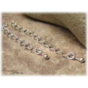 Silvrig frlngningskedja med liten droppe