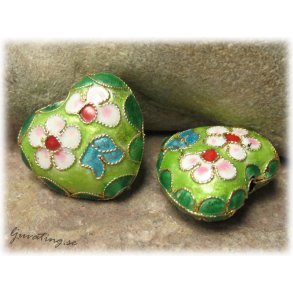 Cloisonne stort bulligt hjrta basfrg lime ca22x20mm