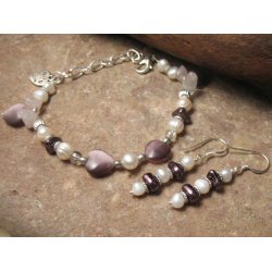 Halsband med glashnge / design Anna