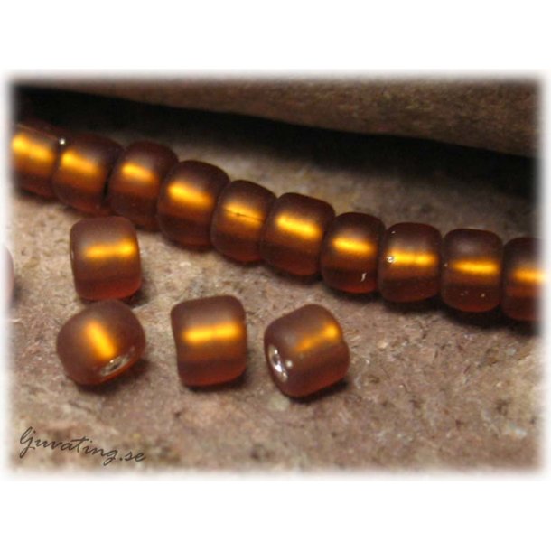 Matsuno copper frostad silverlined 8/0