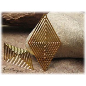 Rombformad guldplterad ca 37x22 mm