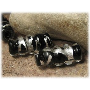 Svart skruv med inside silver ca 26x12 mm