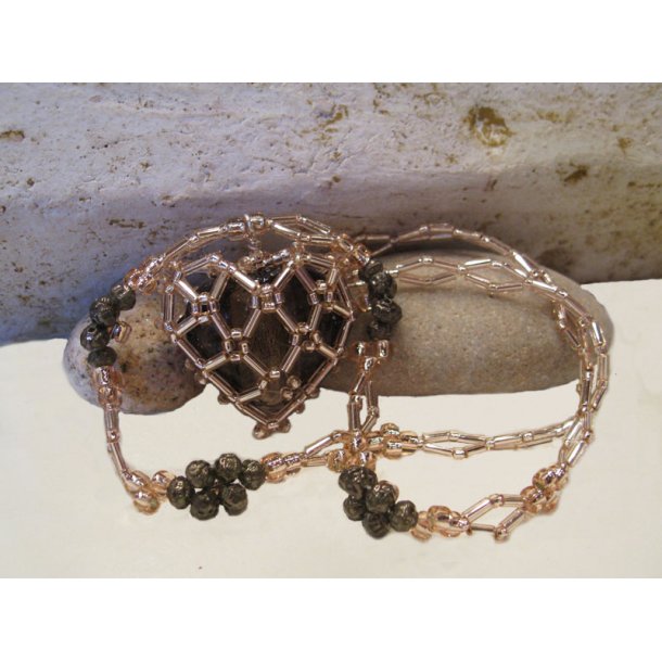 Halsband Matsuno prlor / design Anna