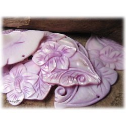 Hnge lila blomma i snckskal ca 63x45 mm
