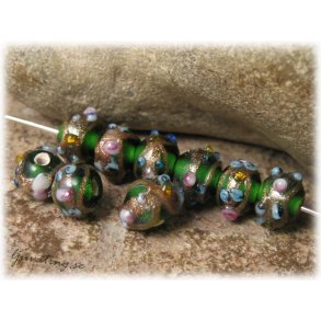 Wedding Cake Mossgrn pyttesm 10-pack ca 8x6 mm 