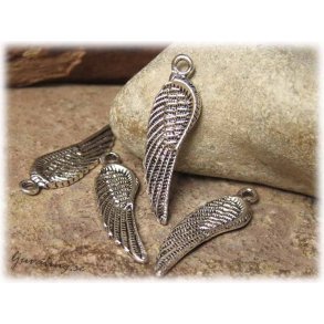 Berlock vinge med fjderknsla antikfinish ca 34x10mm