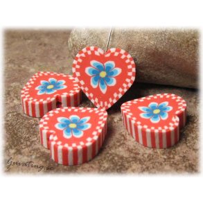 Lerprla rtt hjrta med blomma ca 19 mm