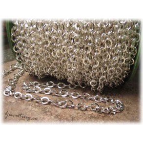 Kedja korsad med ngot ovala glor sf ca7,5x6,5mm