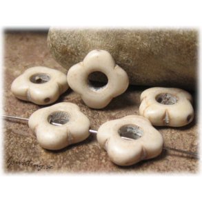 Blomma i ljus howlite 1 styck ca 15 mm