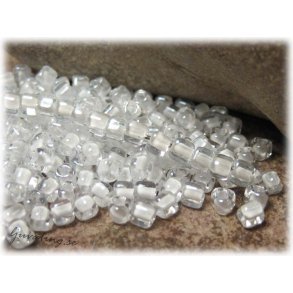 Miyuki triangel crystal whitelined 8/0