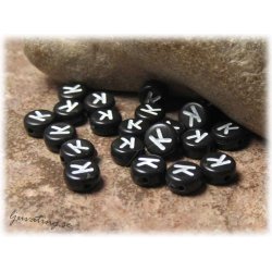 Bokstavsprla K i acryl svart 20-pack ca 7 mm