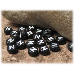 Bokstavsprla N i acryl svart 20-pack ca 7 mm