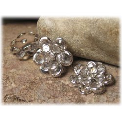 Blomma connector med clear strass 18 mm