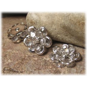 Blomma connector med clear strass 18 mm