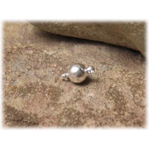 Litet magnetls silverfrgat ca 6 mm i diameter