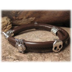 Mrkbrun lderimitation med sm tjocklek ca 5,5 mm