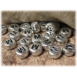 Bokstavsprla M silverfrgad  20-pack ca 7 mm