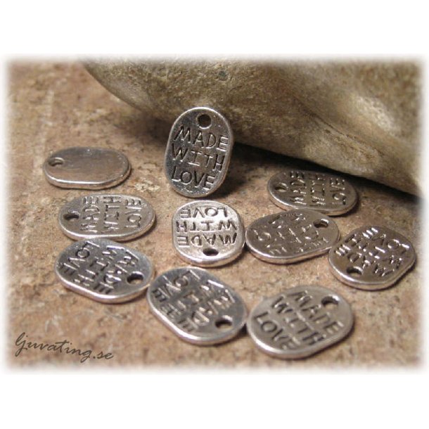 Storpack oval berlock med text Made with love 30-pack ca 11x8 mm